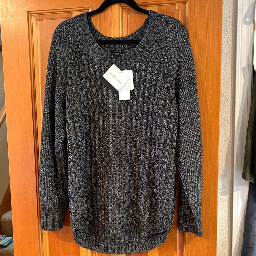 NWT Calvin Klein Women's Silver Sheen Knit Sweater